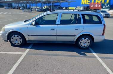 Универсал Opel Astra 2004 в 