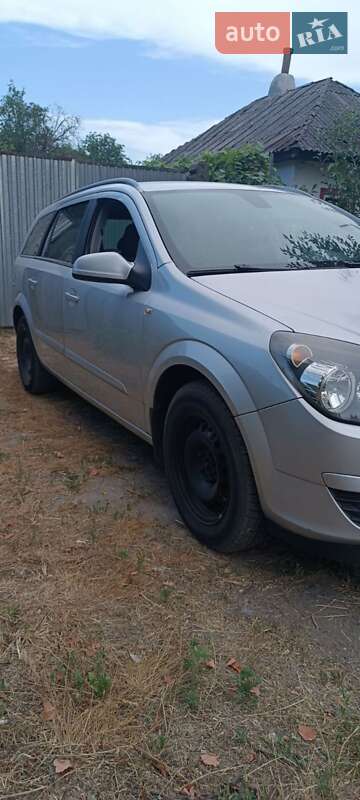 Хэтчбек Opel Astra 2004 в Смеле фото 10 Хэтчбек Opel Astra 2004 в Смеле