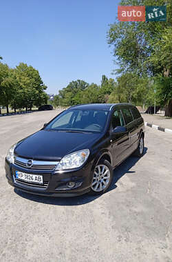 Универсал Opel Astra 2008 в 