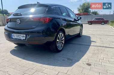 Хэтчбек Opel Astra 2015 в 