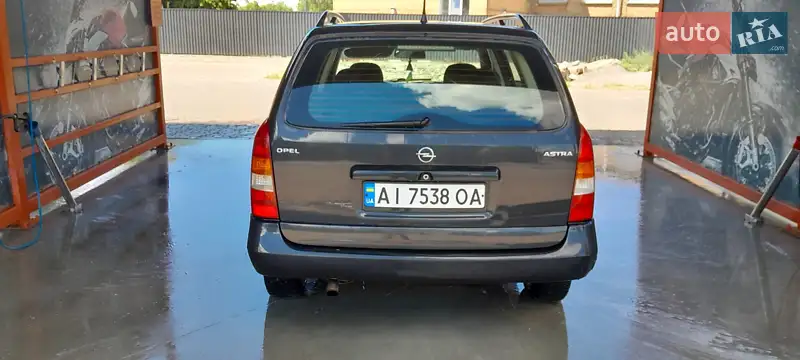 Opel Astra
