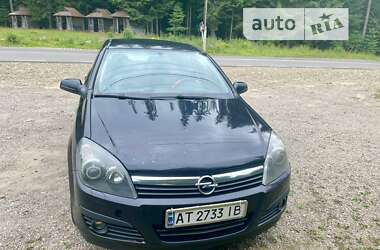 Хетчбек Opel Astra 2006 в Ворохті