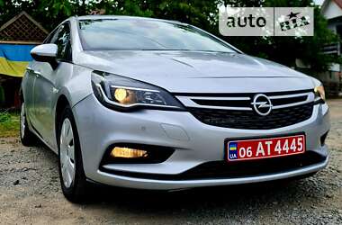 Універсал Opel Astra 2018 в Бердичеві