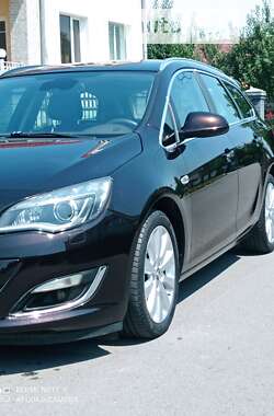 Універсал Opel Astra 2012 в Тульчині