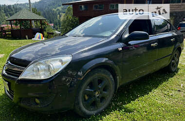 Седан Opel Astra 2008 в Славском