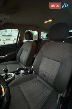 Универсал Opel Astra 2011 в 