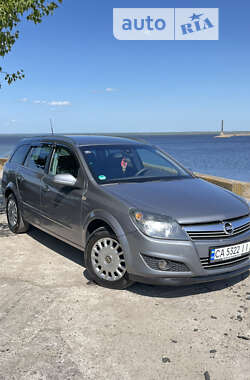 Универсал Opel Astra 2007 в Киеве