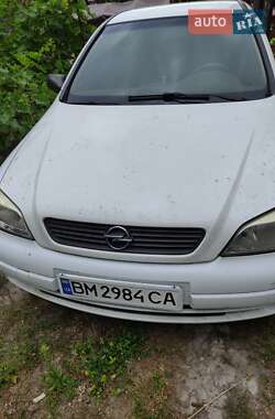 Хэтчбек Opel Astra 2000 в Тростянце