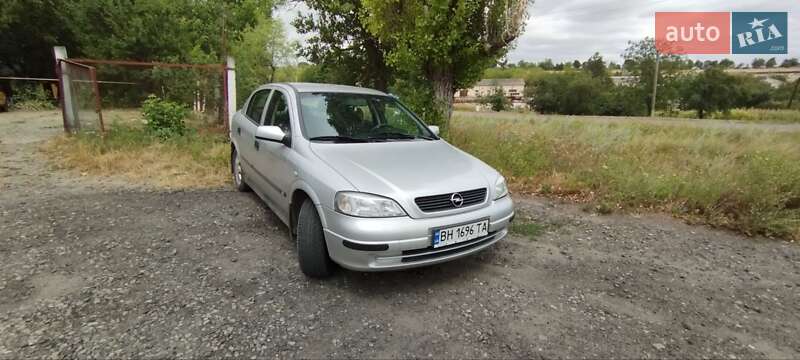 Opel Astra 2002