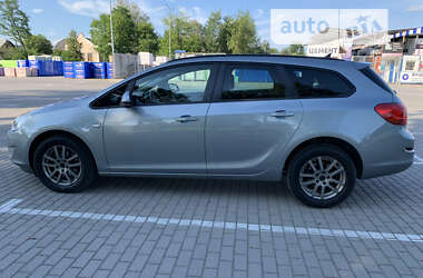 Универсал Opel Astra 2011 в Коломые