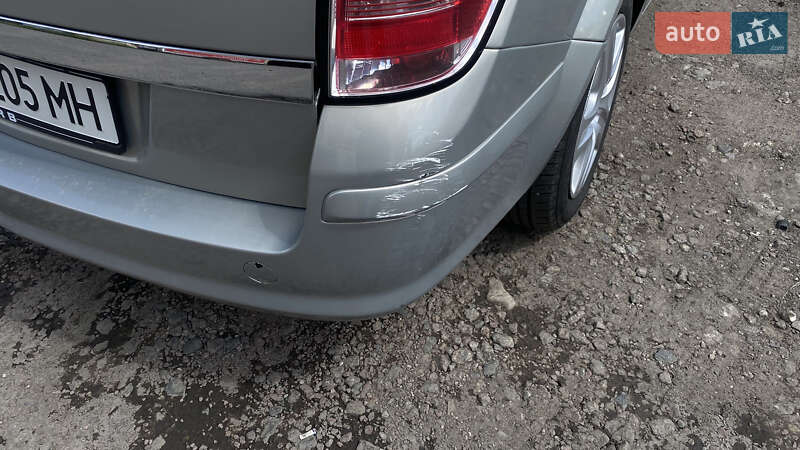Универсал Opel Astra 2008 в Василькове