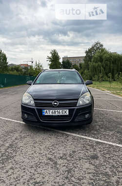 Универсал Opel Astra 2005 в Ивано-Франковске