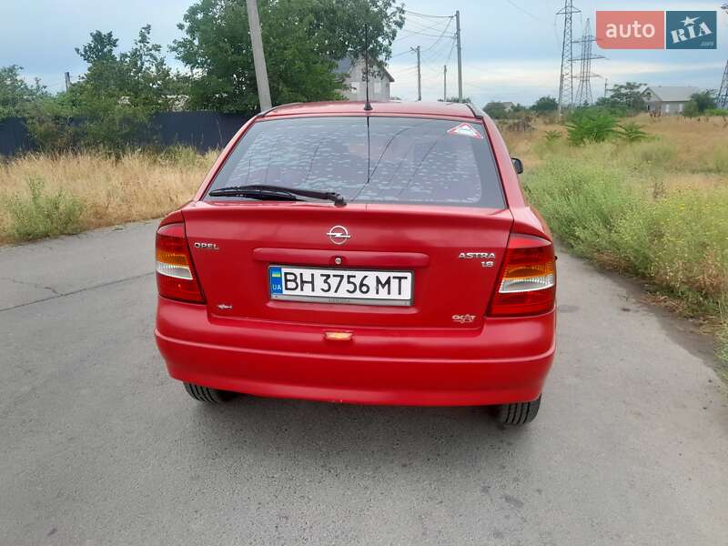 Хетчбек Opel Astra 2002 в Одесі