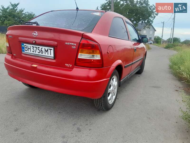 Хетчбек Opel Astra 2002 в Одесі
