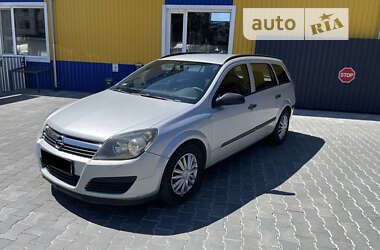 Универсал Opel Astra 2005 в Звягеле