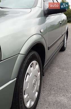 Седан Opel Astra 2008 в 