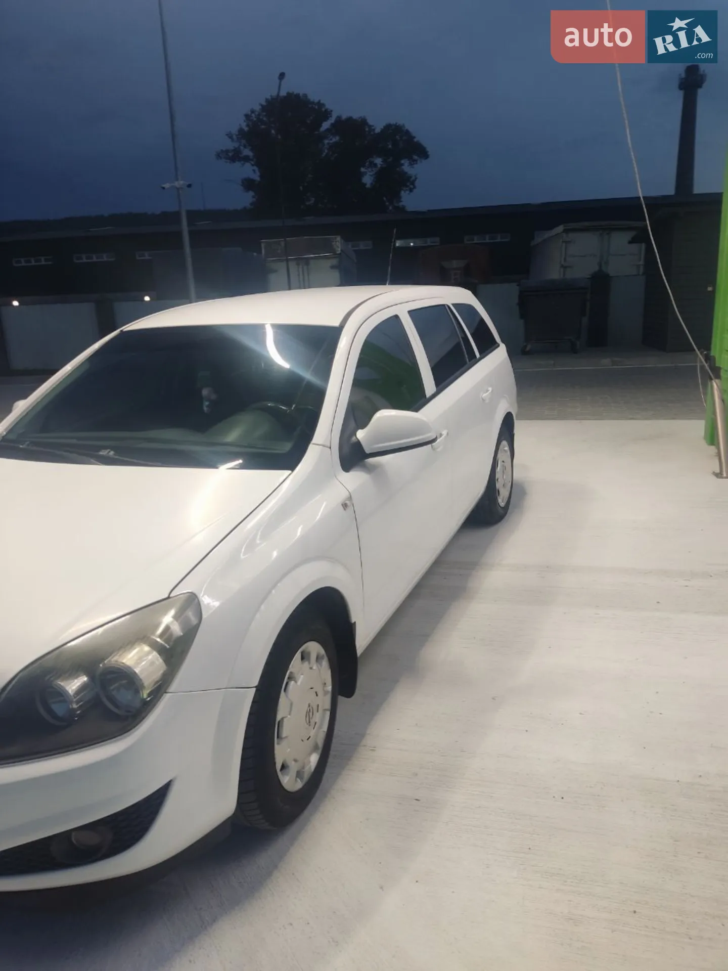 2011 Opel Astra - мініатюра 6