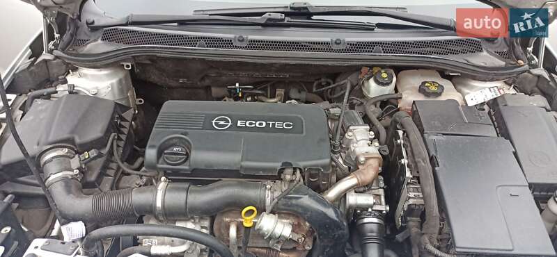 Хэтчбек Opel Astra 2010 в Борзне