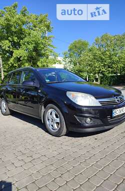 Універсал Opel Astra 2008 в Винниках