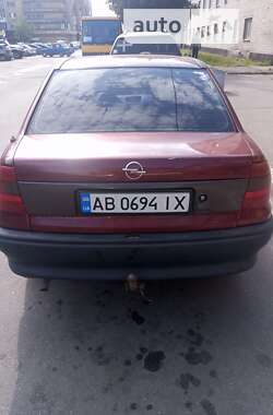 Седан Opel Astra 1996 в Покровську