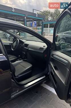 Универсал Opel Astra 2009 в 