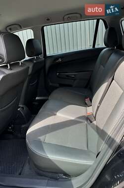 Универсал Opel Astra 2009 в 