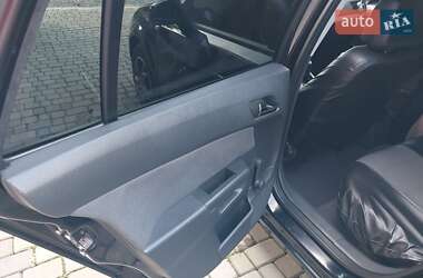Универсал Opel Astra 2006 в 