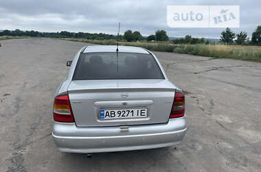 Седан Opel Astra 1999 в Бару