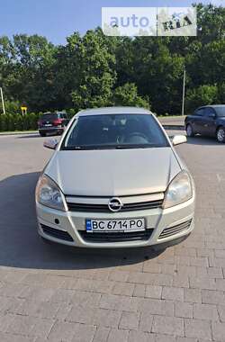 Хетчбек Opel Astra 2004 в Львові