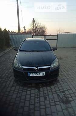 Універсал Opel Astra 2005 в Чернівцях