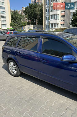 Универсал Opel Astra 2005 в 