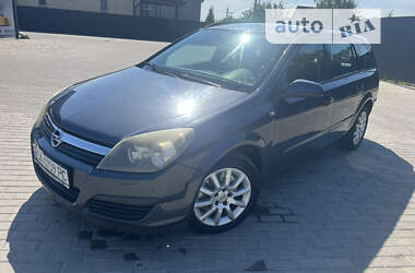 Універсал Opel Astra 2006 в Черкасах