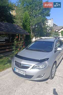 Универсал Opel Astra 2011 в 