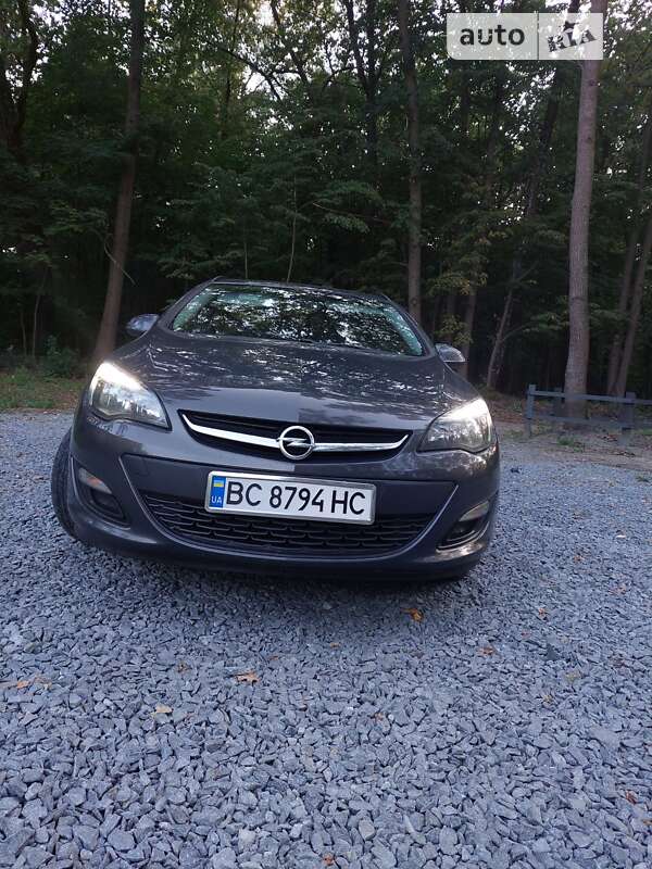 Opel Astra 2013