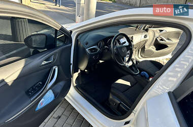 Универсал Opel Astra 2018 в 