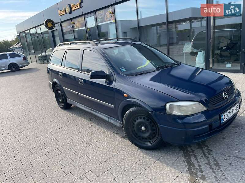 Универсал Opel Astra 1998 в  фото Универсал Opel Astra 1998 в