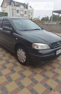 Седан Opel Astra 2007 в Гайсину