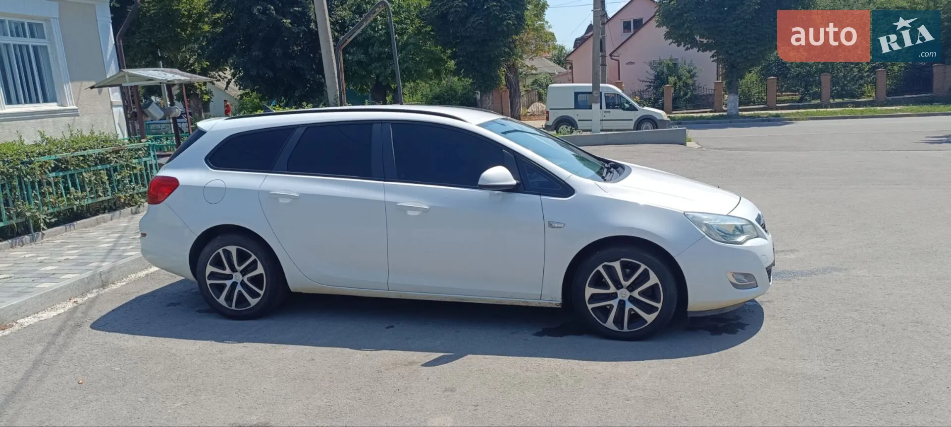 2011 Opel Astra - мініатюра 4