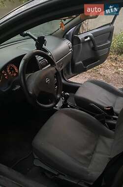 Седан Opel Astra 2007 в 