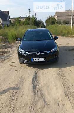 Універсал Opel Astra 2018 в Летичіві