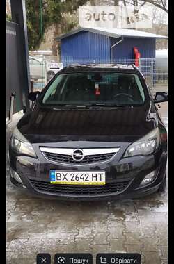 Универсал Opel Astra 2011 в Красилове