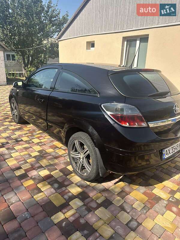 Хэтчбек Opel Astra 2007 в Новомосковске