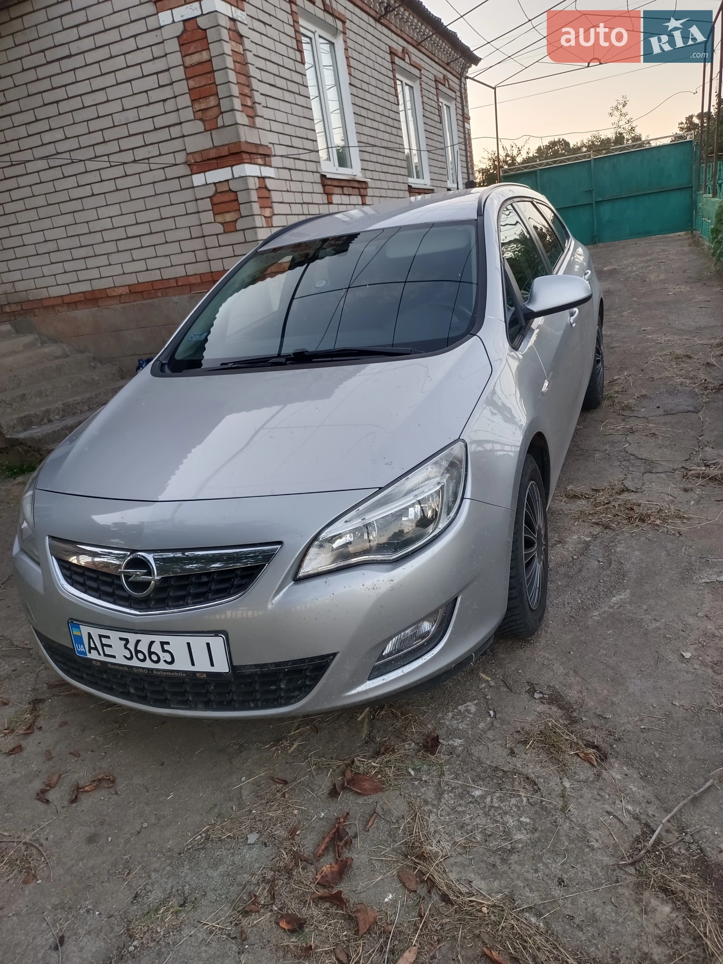 2011 Opel Astra - мініатюра 4