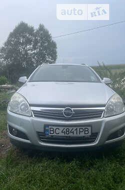 Універсал Opel Astra 2009 в Буську