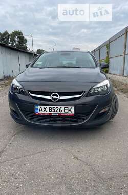 Седан Opel Astra 2015 в Харкові