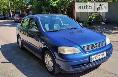 Седан Opel Astra 2005 в Одессе