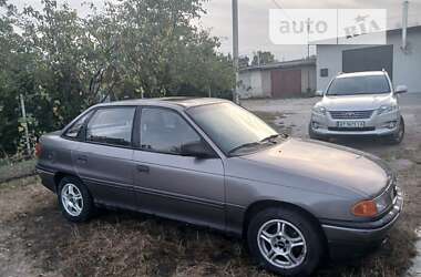 Седан Opel Astra 1993 в Калуше