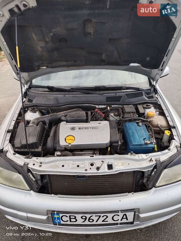 Седан Opel Astra 2001 в Ичне