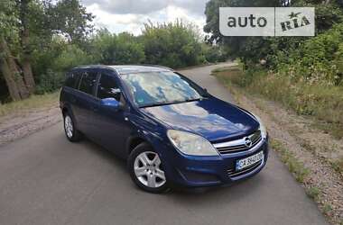 Універсал Opel Astra 2009 в Умані