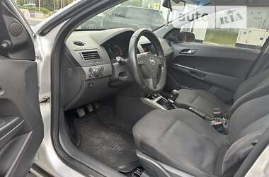 Хетчбек Opel Astra 2005 в Хмельницькому